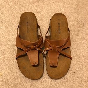 Like new Naturalizer sandals